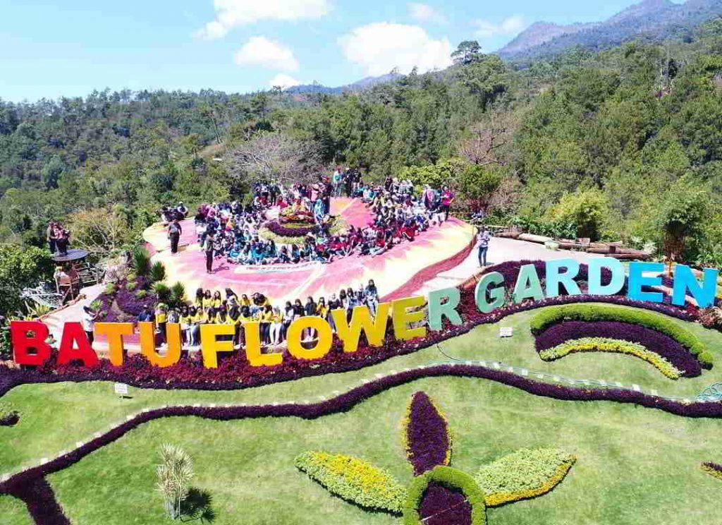 batu-flower-garden-malang