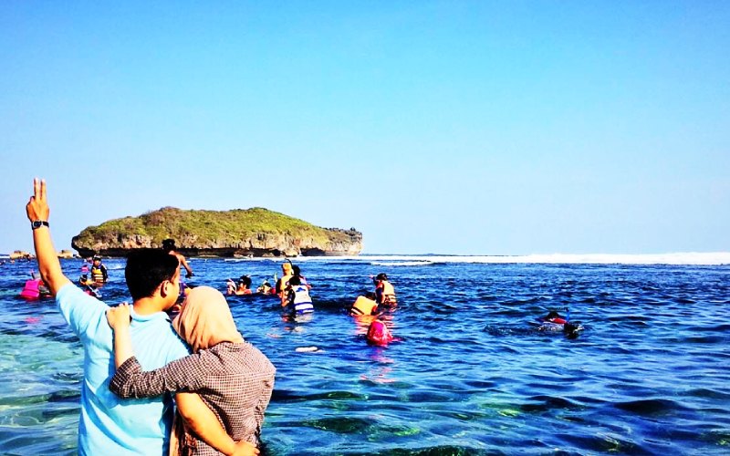 Pantai Sadranan