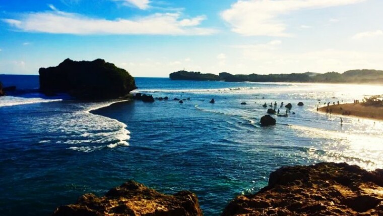 Pantai Sundak