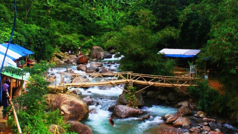 Curug Leuwi Hejo