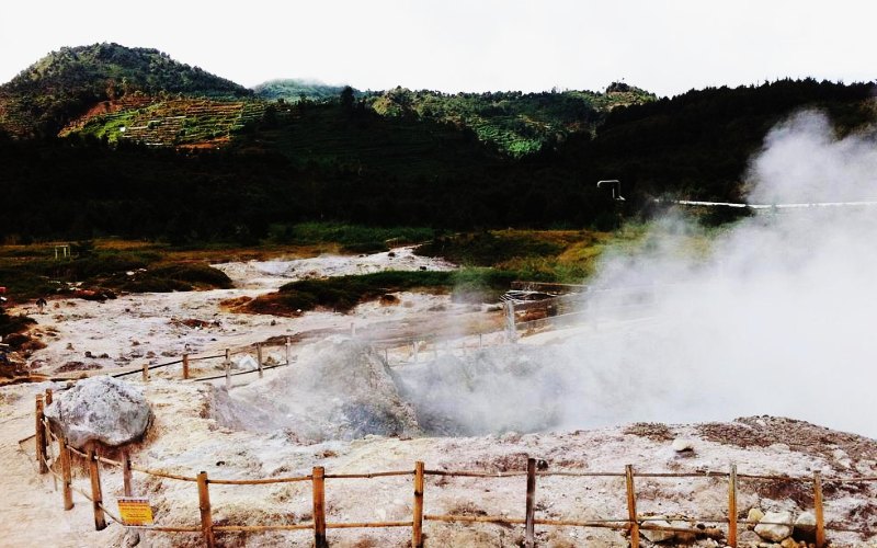 Kawah Sikidang