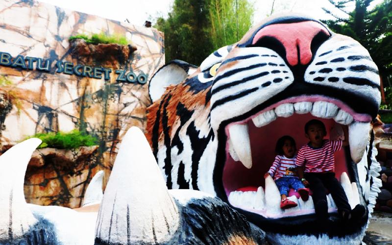 Batu Secret Zoo