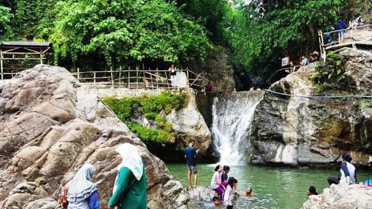 Tempat Wisata Di Karawang